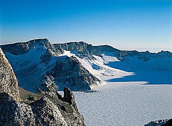 球星梅西加入《使命召唤19》和《战区2》 11月29号上线